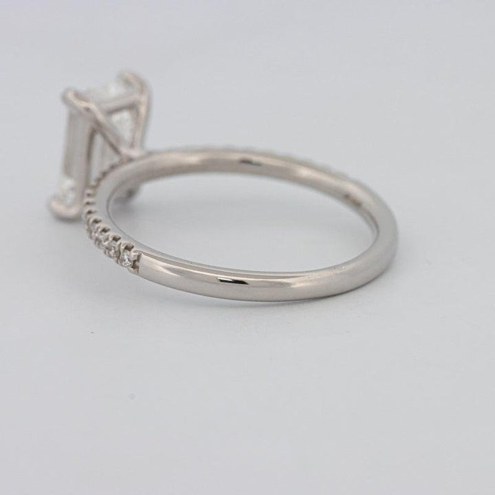 "Hailey" Solitaire - ZIZOV DIAMONDS