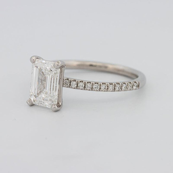 "Hailey" Solitaire - ZIZOV DIAMONDS