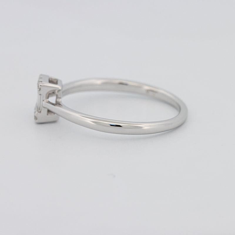 Invisible Emerald Diamond Ring - ZIZOV DIAMONDS