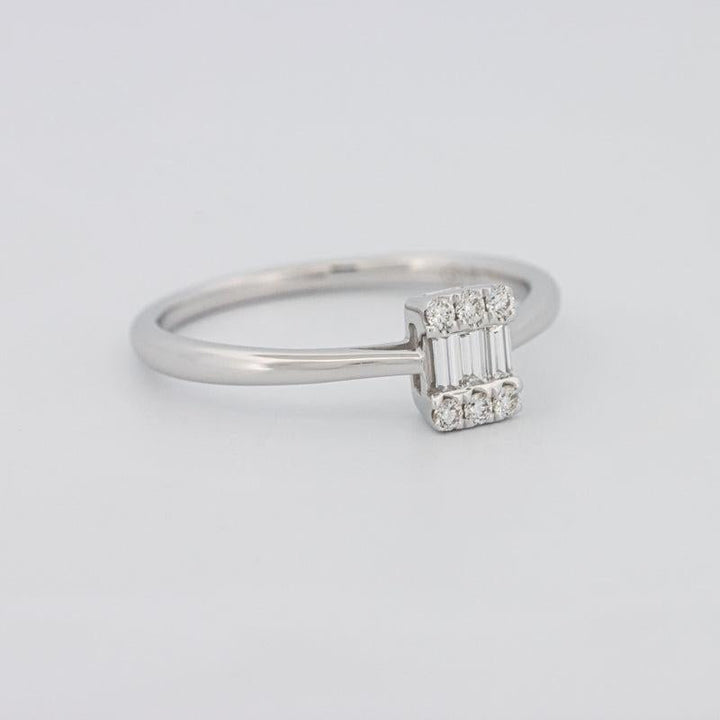 Invisible Emerald Diamond Ring - ZIZOV DIAMONDS