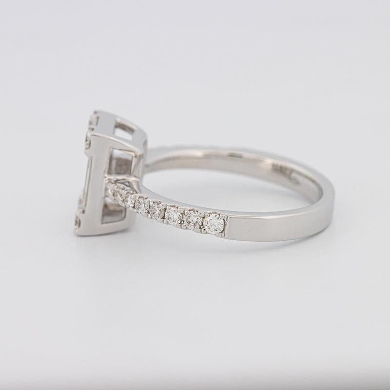 Invisible Emerald Diamond Ring - ZIZOV DIAMONDS