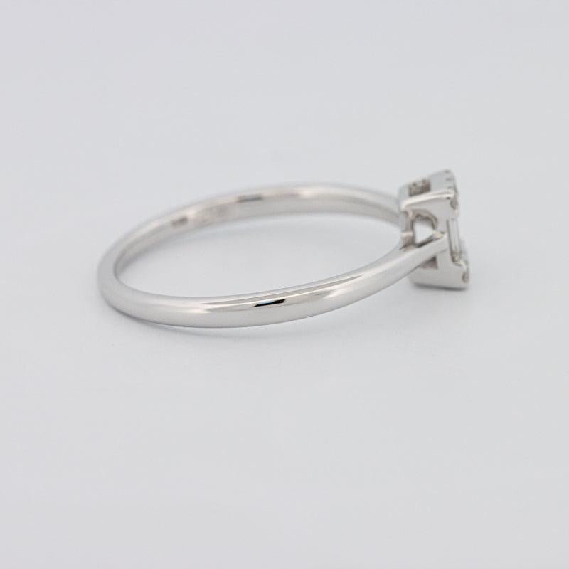 Invisible Emerald Diamond Ring - ZIZOV DIAMONDS