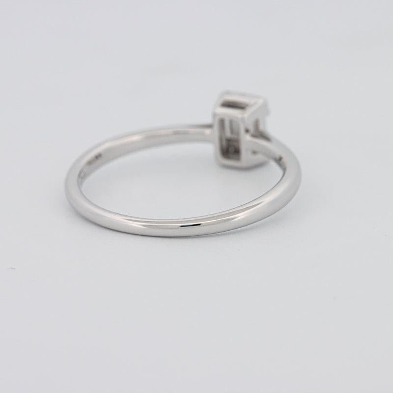 Invisible Emerald Diamond Ring - ZIZOV DIAMONDS