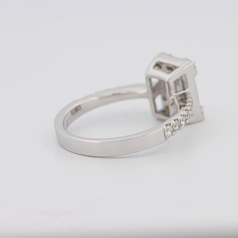 Invisible Emerald Diamond Ring - ZIZOV DIAMONDS