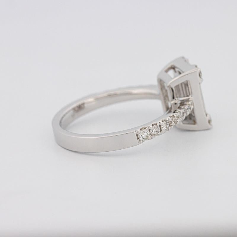 Invisible Emerald Diamond Ring - ZIZOV DIAMONDS