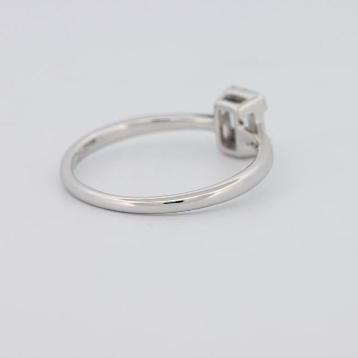 Invisible Emerald Diamond Ring - ZIZOV DIAMONDS