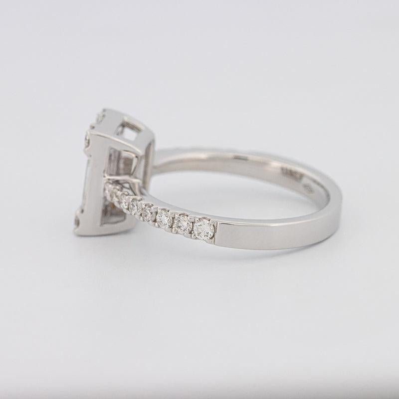 Invisible Emerald Diamond Ring - ZIZOV DIAMONDS