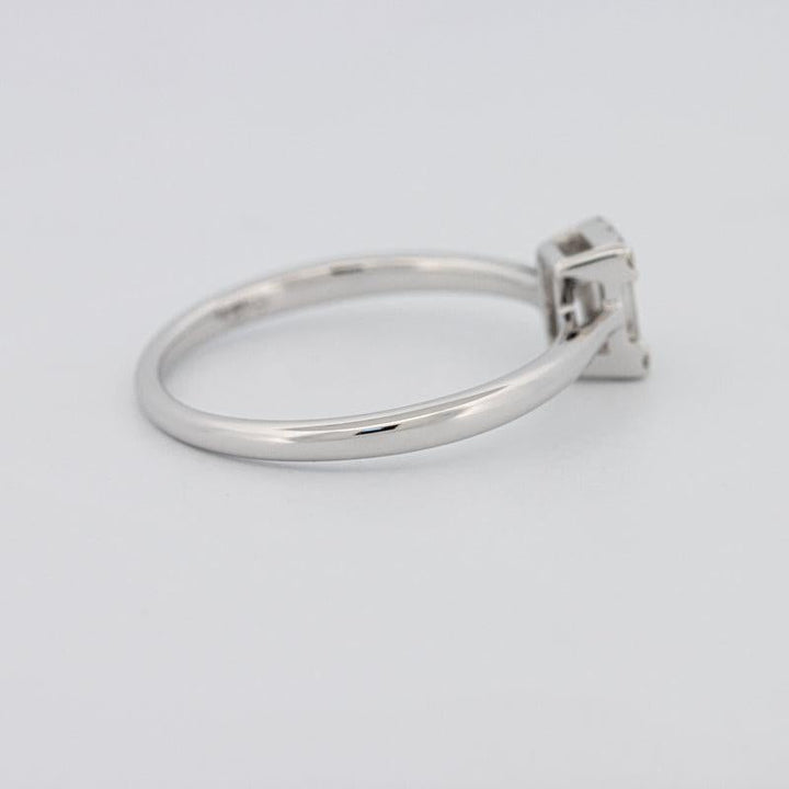 Invisible Emerald Diamond Ring - ZIZOV DIAMONDS