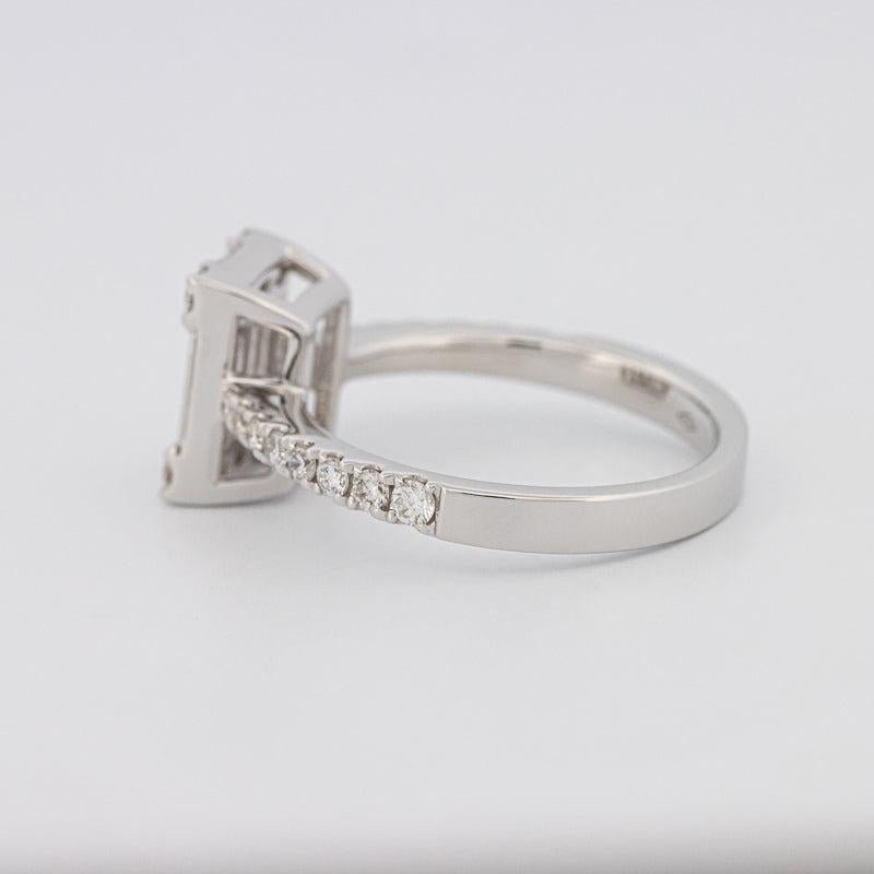 Invisible Emerald Diamond Ring - ZIZOV DIAMONDS