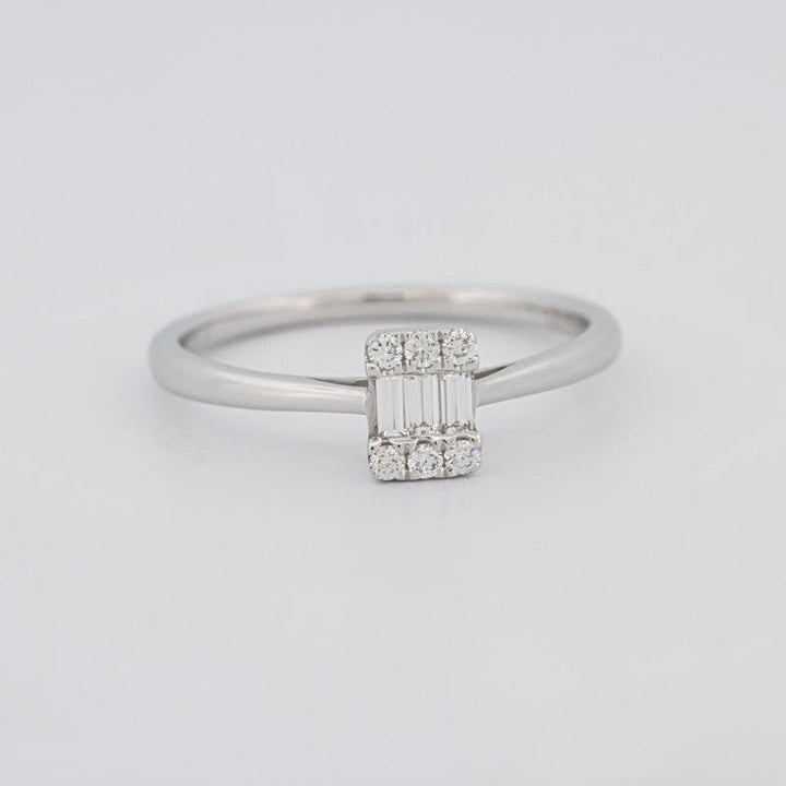 Invisible Emerald Diamond Ring - ZIZOV DIAMONDS