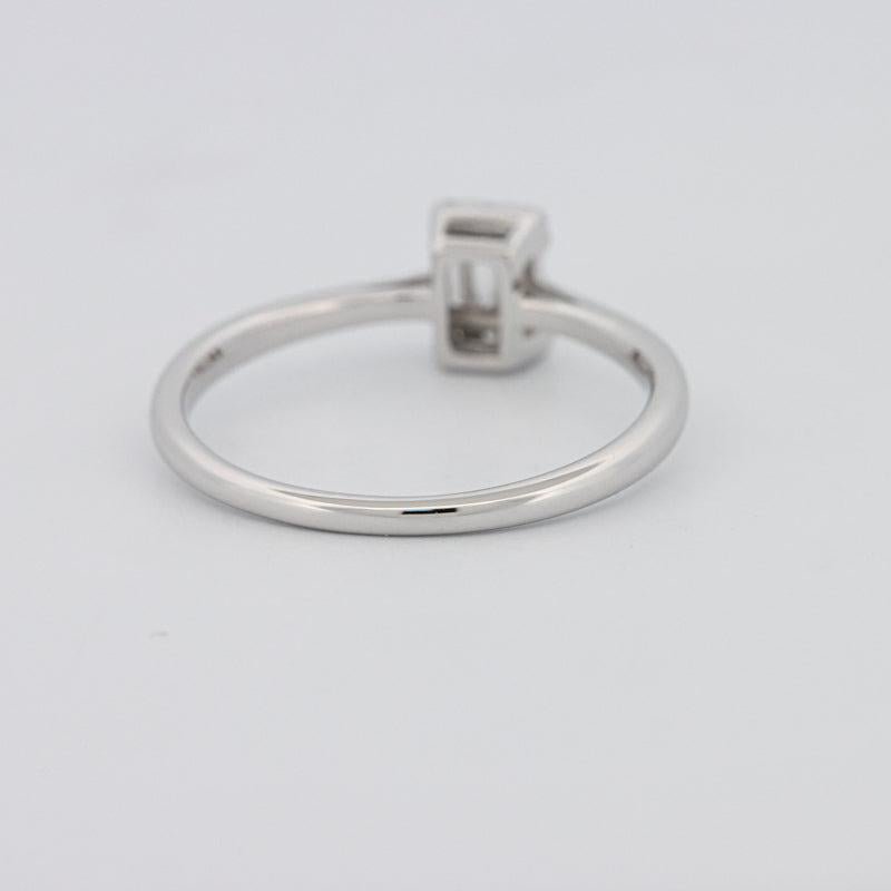 Invisible Emerald Diamond Ring - ZIZOV DIAMONDS