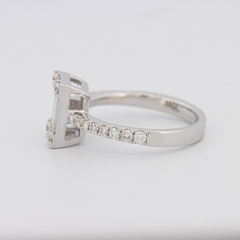 Invisible Emerald Diamond Ring - ZIZOV DIAMONDS