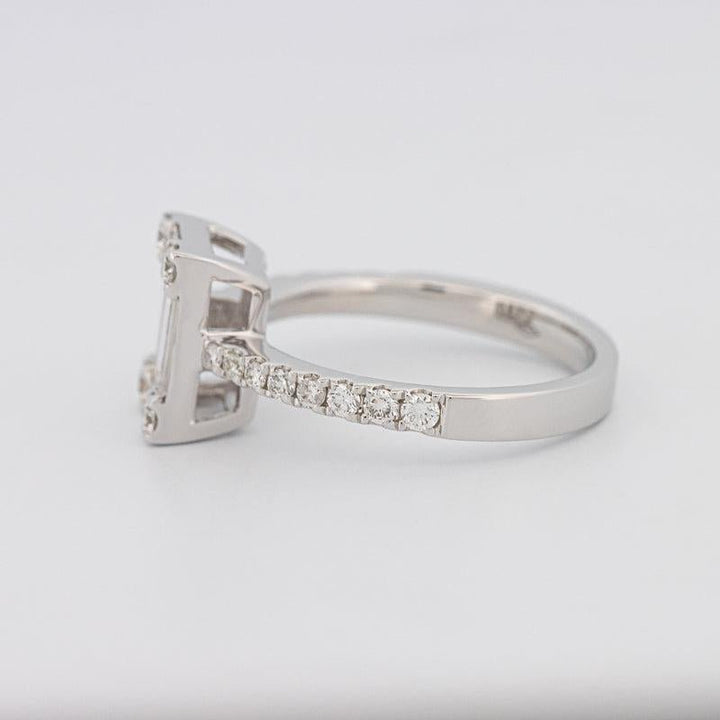 Invisible Emerald Diamond Ring - ZIZOV DIAMONDS