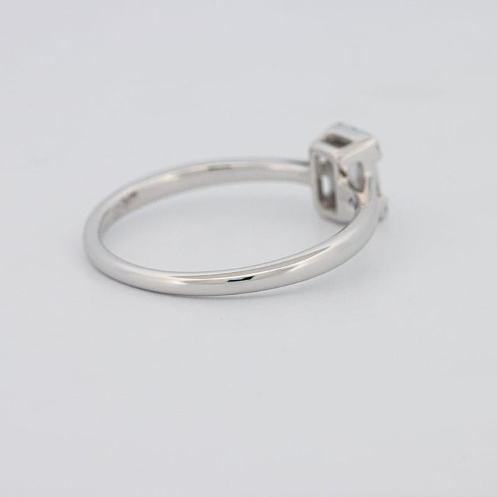 Invisible Emerald Diamond Ring - ZIZOV DIAMONDS