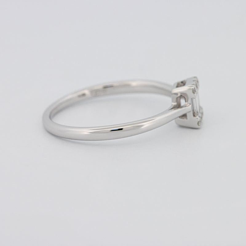 Invisible Emerald Diamond Ring - ZIZOV DIAMONDS