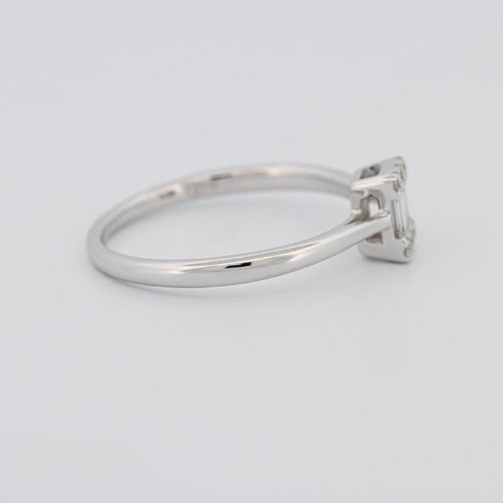 Invisible Emerald Diamond Ring - ZIZOV DIAMONDS