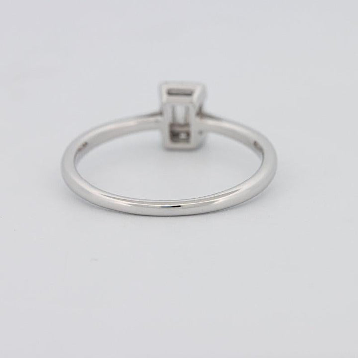 Invisible Emerald Diamond Ring - ZIZOV DIAMONDS