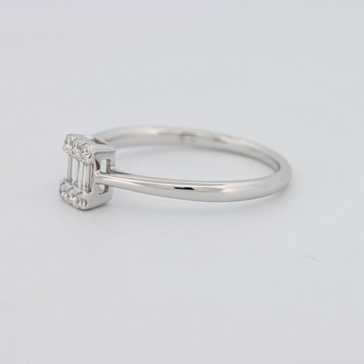 Invisible Emerald Diamond Ring - ZIZOV DIAMONDS