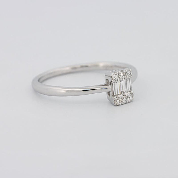 Invisible Emerald Diamond Ring - ZIZOV DIAMONDS