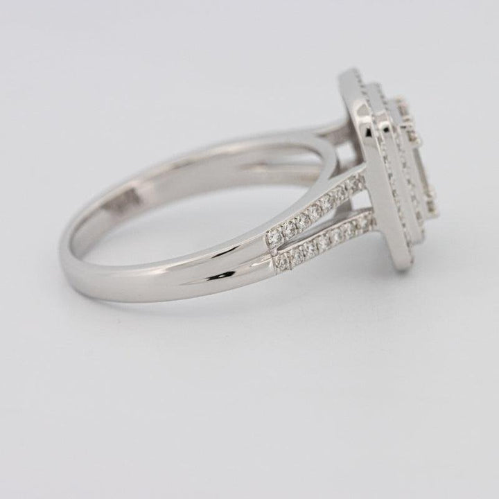 Invisible Halo Square Diamond with a Split Band - ZIZOV DIAMONDS