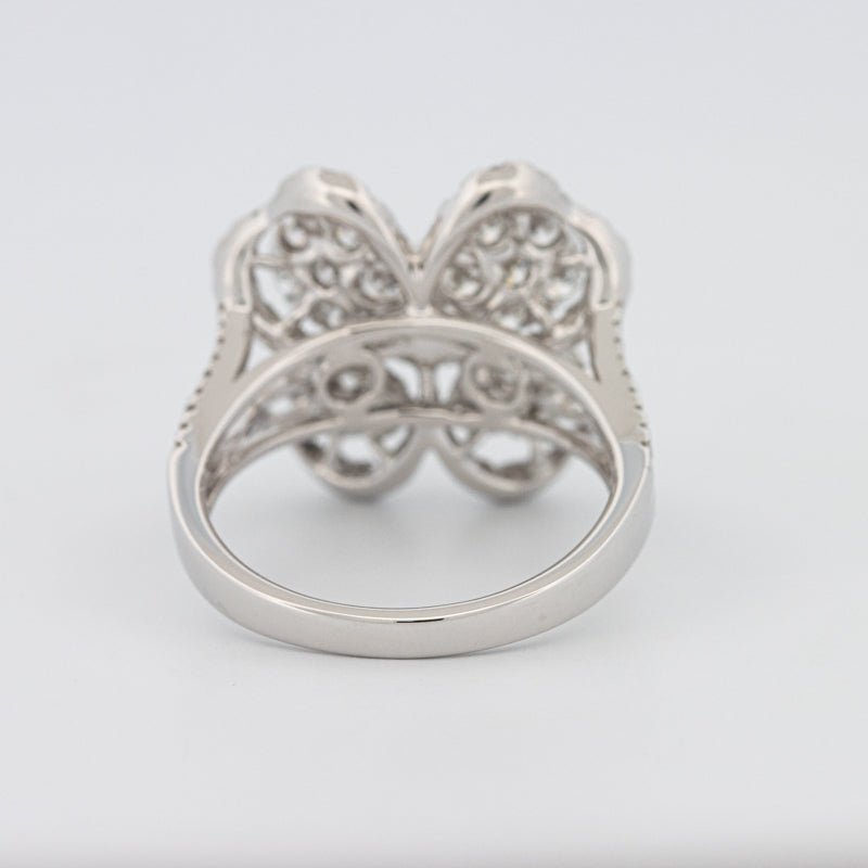 Invisible "Lucky Clover" Diamond Ring - ZIZOV DIAMONDS