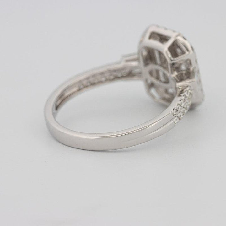 Invisible rectangular diamond ring with small baguettes - ZIZOV DIAMONDS