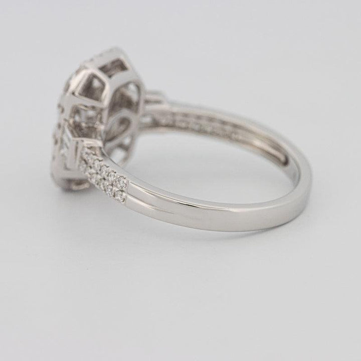 Invisible rectangular diamond ring with small baguettes - ZIZOV DIAMONDS