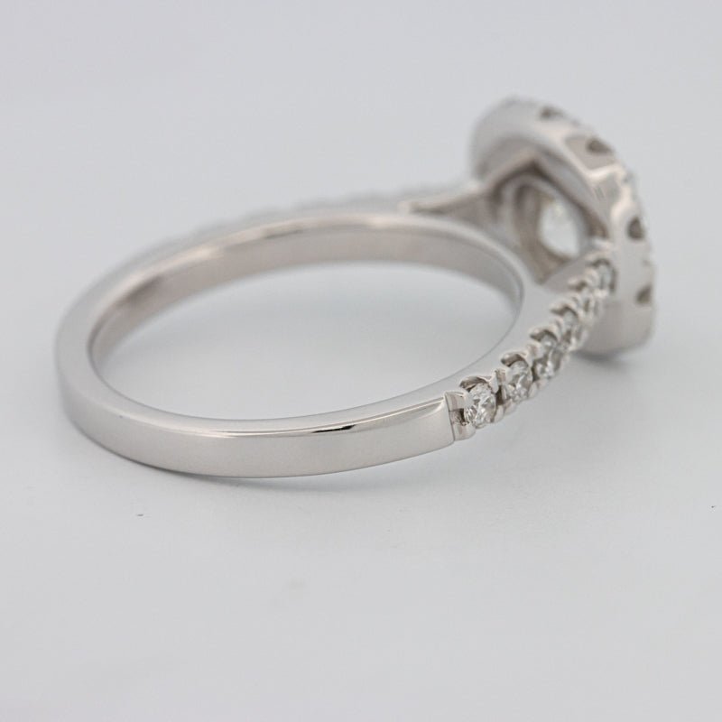 "Luna" Halo Solitaire - ZIZOV DIAMONDS