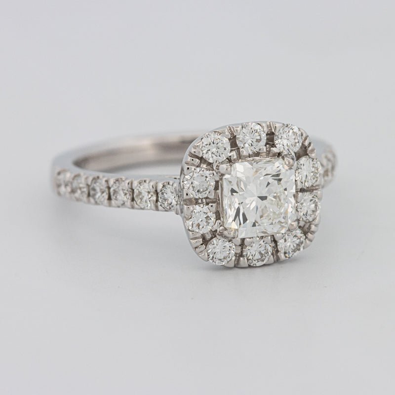 "Luna" Halo Solitaire - ZIZOV DIAMONDS