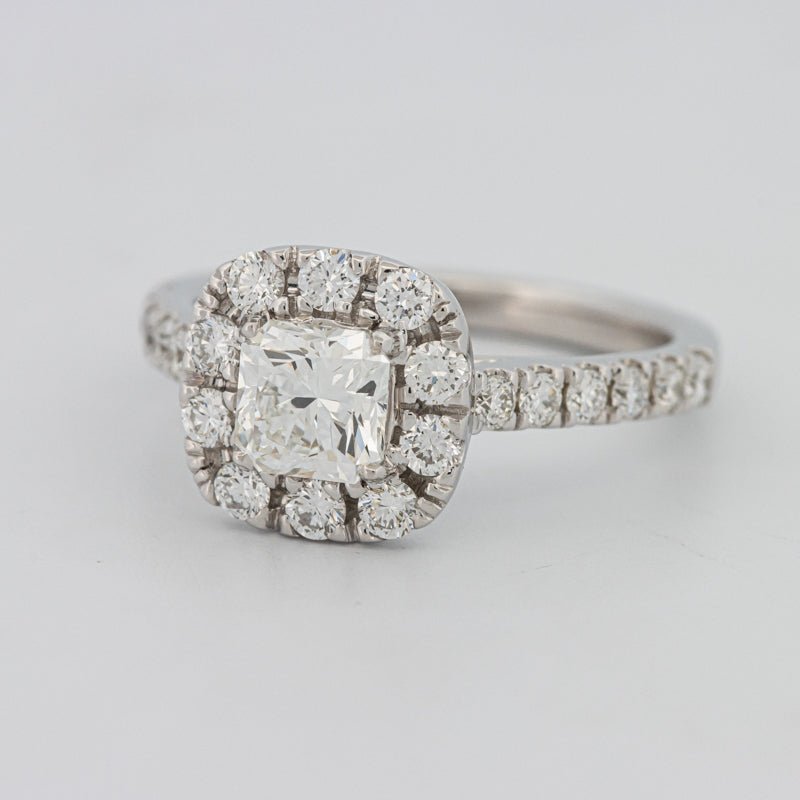 "Luna" Halo Solitaire - ZIZOV DIAMONDS