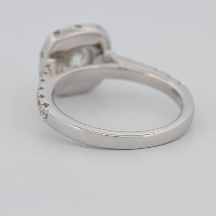 "Luna" Halo Solitaire - ZIZOV DIAMONDS