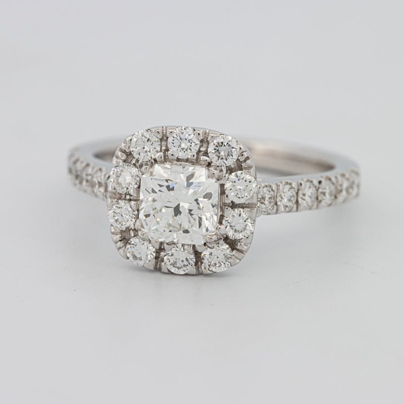 "Luna" Halo Solitaire - ZIZOV DIAMONDS