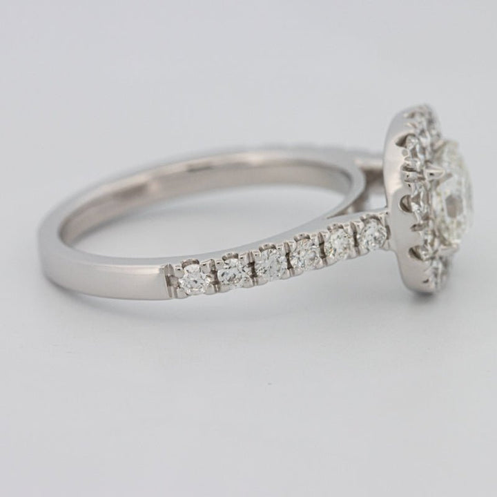 "Luna" Halo Solitaire - ZIZOV DIAMONDS