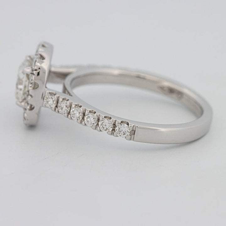 "Luna" Halo Solitaire - ZIZOV DIAMONDS