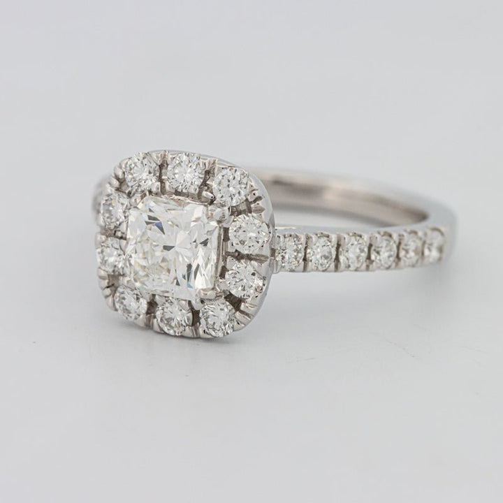 "Luna" Halo Solitaire - ZIZOV DIAMONDS