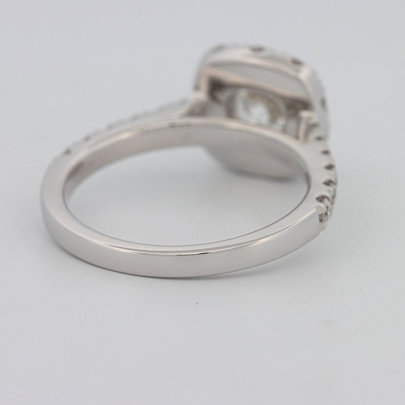 "Luna" Halo Solitaire - ZIZOV DIAMONDS