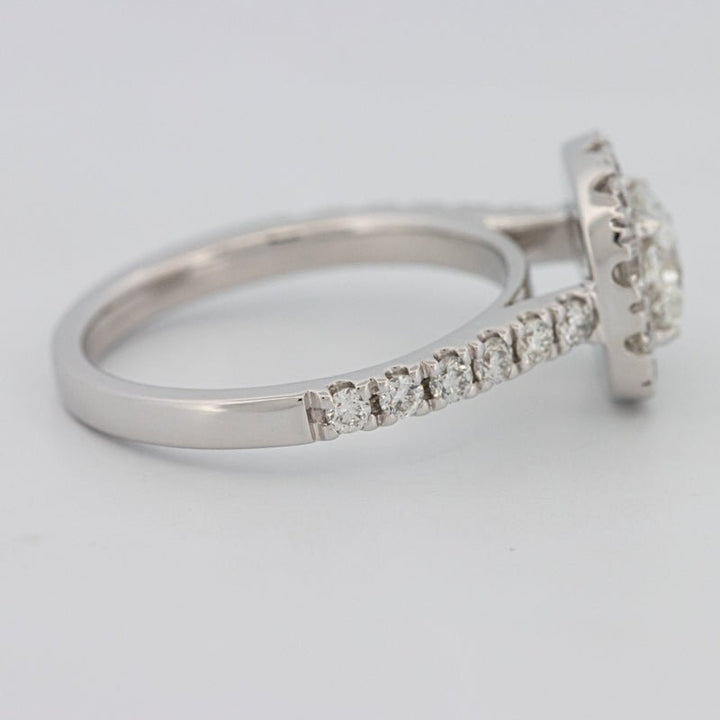 "Luna" Halo Solitaire - ZIZOV DIAMONDS