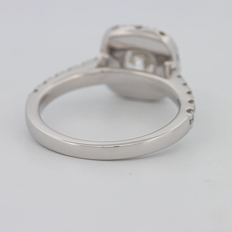 "Luna" Halo Solitaire - ZIZOV DIAMONDS