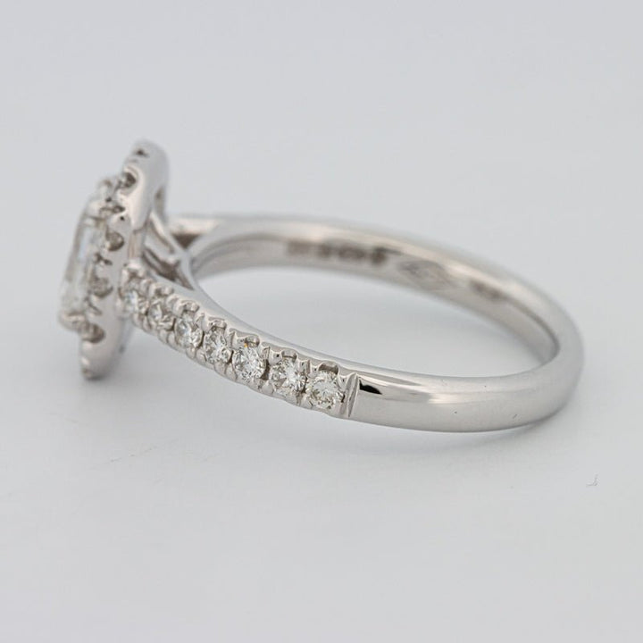 "Manal" Halo Solitaire - ZIZOV DIAMONDS