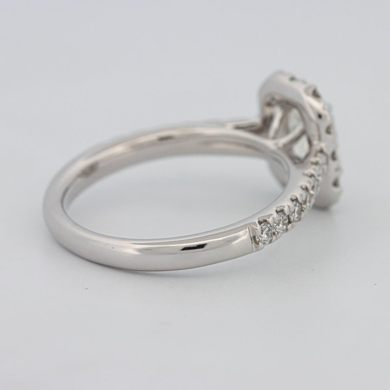 "Manal" Halo Solitaire - ZIZOV DIAMONDS