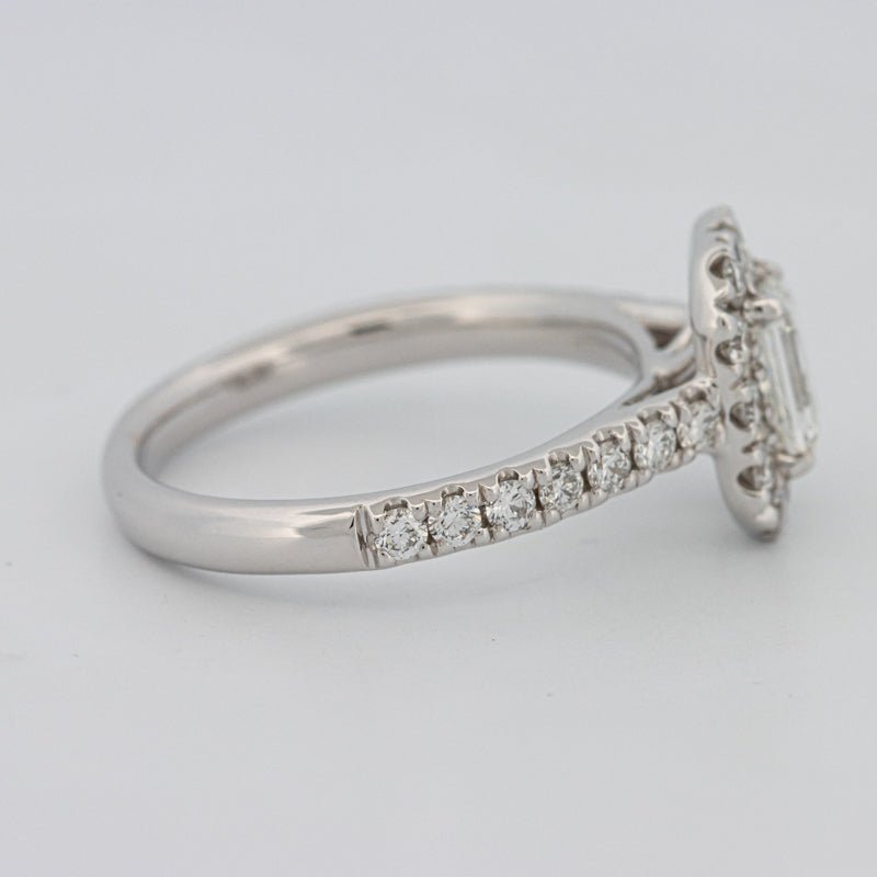 "Manal" Halo Solitaire - ZIZOV DIAMONDS