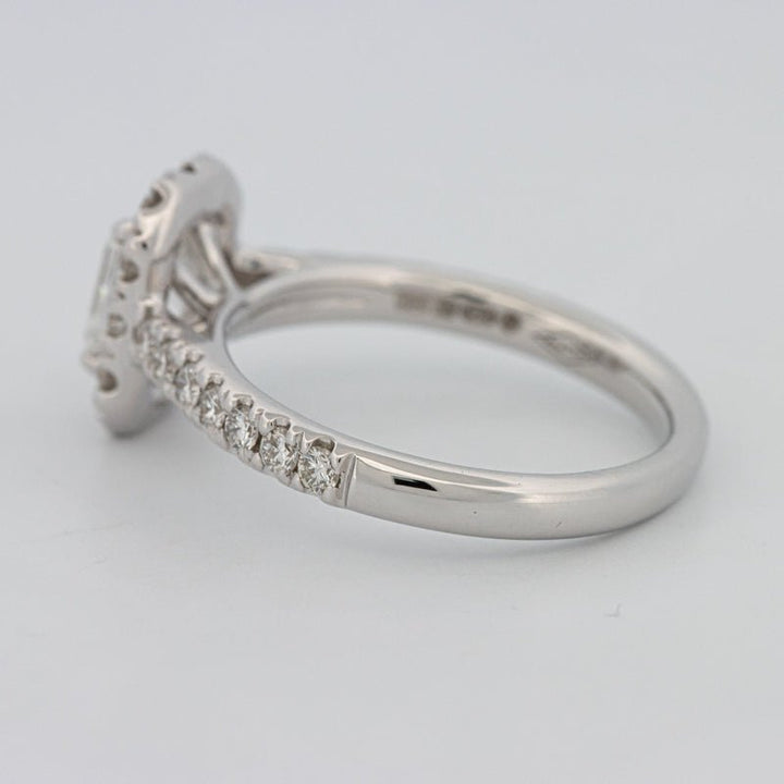 "Manal" Halo Solitaire - ZIZOV DIAMONDS