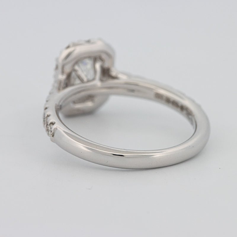 "Manal" Halo Solitaire - ZIZOV DIAMONDS