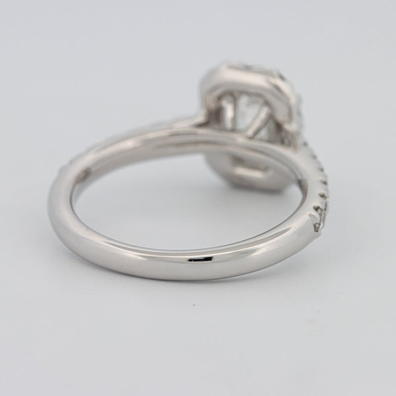 "Manal" Halo Solitaire - ZIZOV DIAMONDS