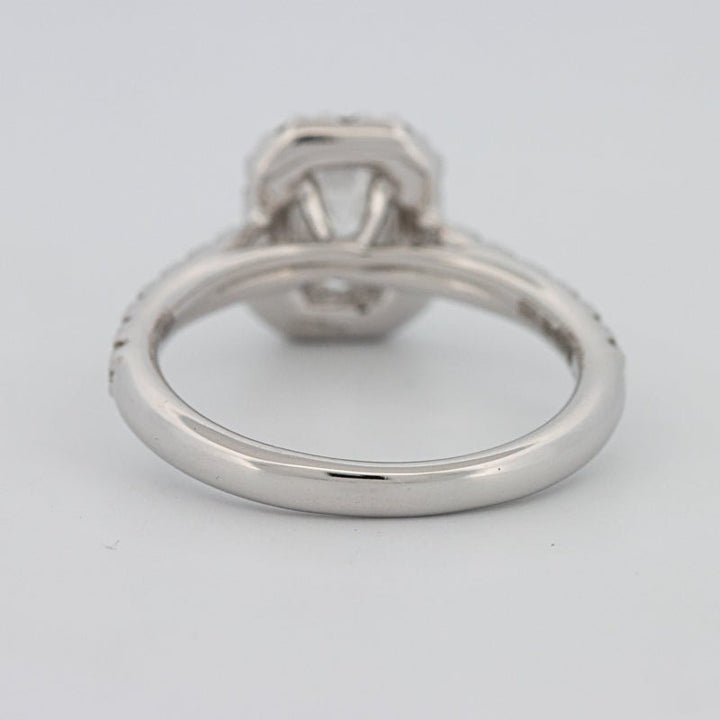 "Manal" Halo Solitaire - ZIZOV DIAMONDS