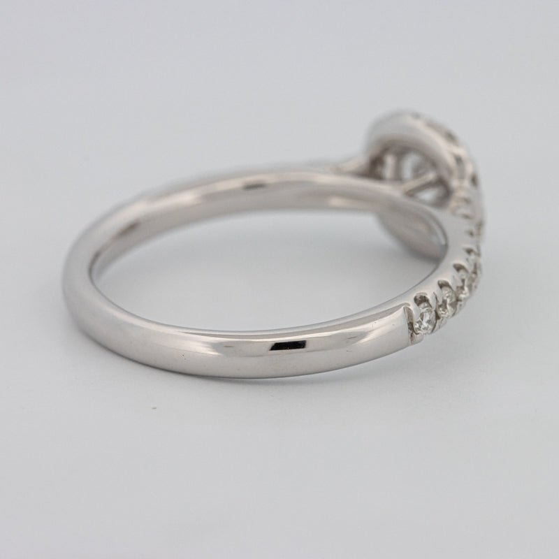 "Mathilda" Halo Solitaire - ZIZOV DIAMONDS