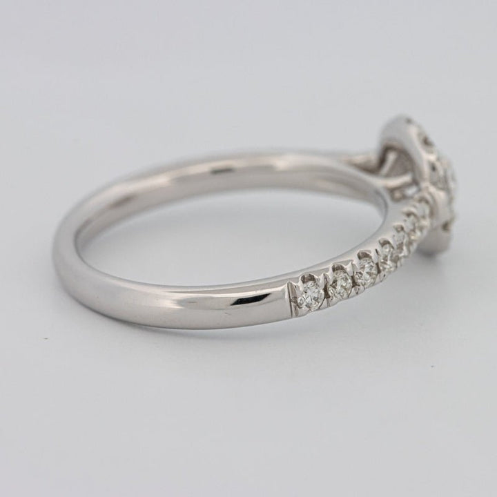 "Mathilda" Halo Solitaire - ZIZOV DIAMONDS