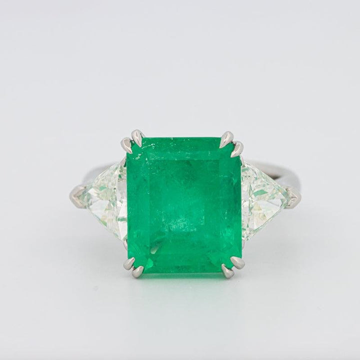 Natural Colombian Green Emerald Ring - ZIZOV DIAMONDS