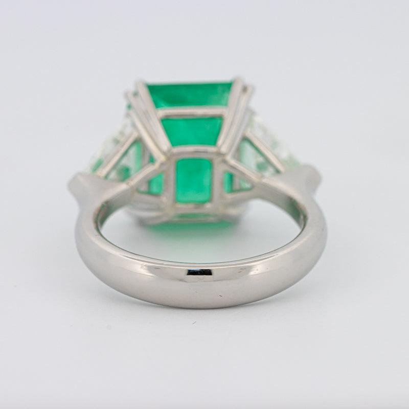 Natural Colombian Green Emerald Ring - ZIZOV DIAMONDS