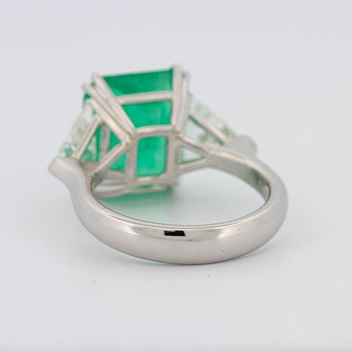 Natural Colombian Green Emerald Ring - ZIZOV DIAMONDS